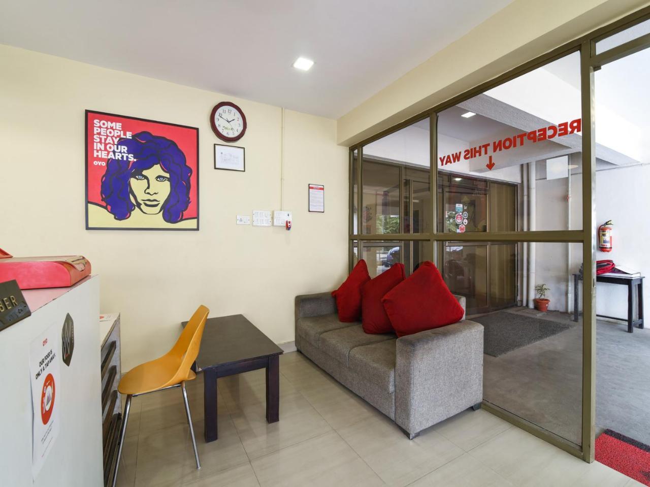 Oyo Flagship 324 Velachery Madipakkam Chennai Exterior photo